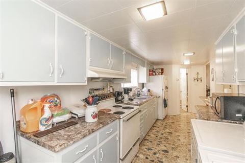 111 S Monroe Ave, Covington, VA 24426 photo 8