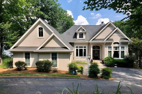 210 Fairway Dr, Penhook, VA 24137 photo 2