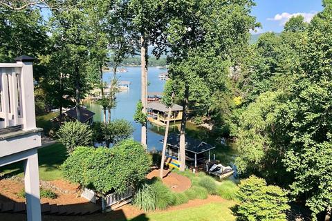 210 Fairway Dr, Penhook, VA 24137 photo 37