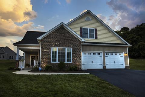 3016 Windrush Ln, Roanoke, VA 24012 photo 3