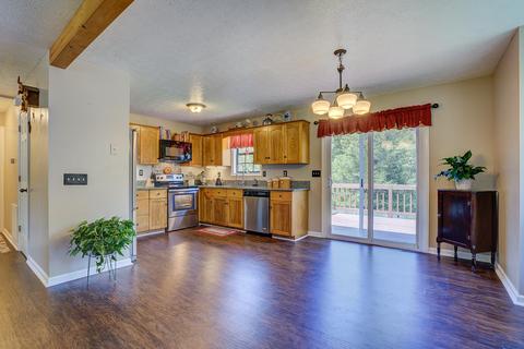 3693 Horseshoe Bend Rd, Goodview, VA 24095 photo 9