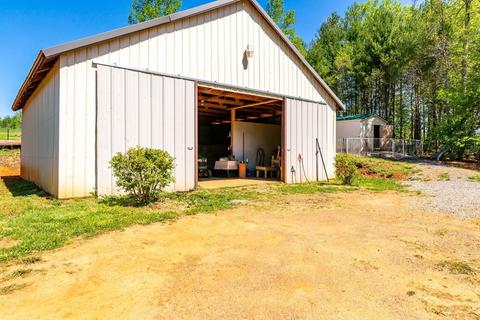 5565 Haw Patch Rd, Ferrum, VA 24088 photo 8