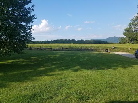 2184 Cedar Ln, Buchanan, VA 24066 photo 2