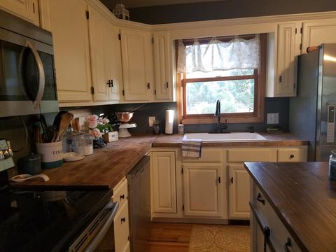 2184 Cedar Ln, Buchanan, VA 24066 photo 4
