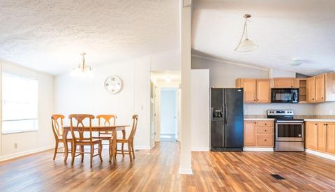 1298 Circlewood Loop, Goodview, VA 24095 photo 5