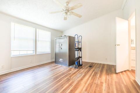 1298 Circlewood Loop, Goodview, VA 24095 photo 9