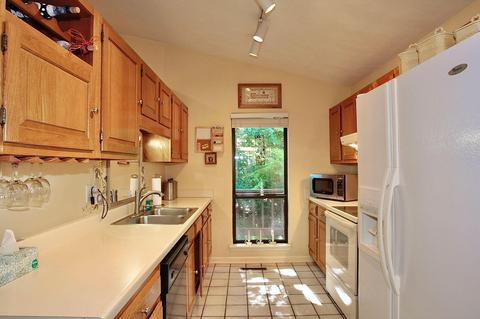 102 Cables Ct, Goodview, VA 24095 photo 17