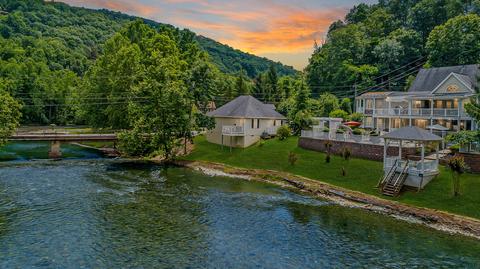 105 River Rd N, Covington, VA 24426 photo 5