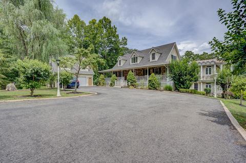 105 River Rd N, Covington, VA 24426 photo 2