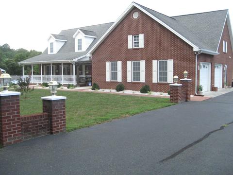 1145 Old Station Loop, Hardy, VA 24101 photo 5