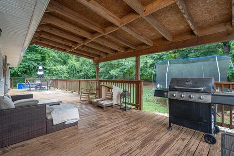 472 3rd St, Buchanan, VA 24066 photo 15
