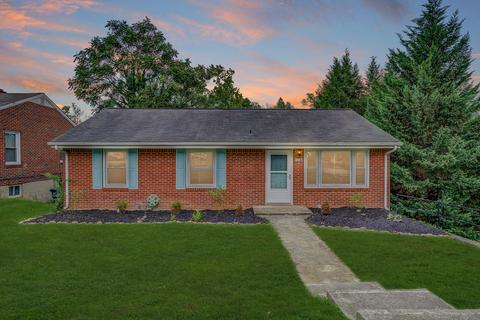 1218 Howbert Ave SW, Roanoke, VA 24015 photo 1