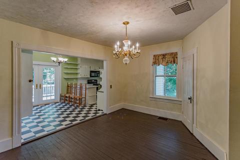 763 Hays Creek Rd, Raphine, VA 24472 photo 8