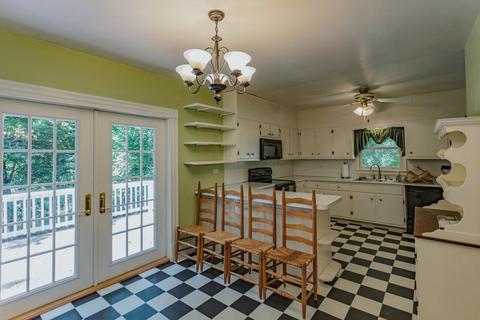 763 Hays Creek Rd, Raphine, VA 24472 photo 10