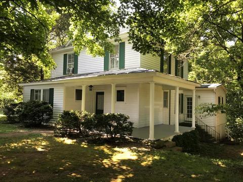 763 Hays Creek Rd, Raphine, VA 24472 photo 1