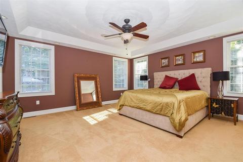3817 Eagle Crest Dr, Roanoke, VA 24018 photo 17