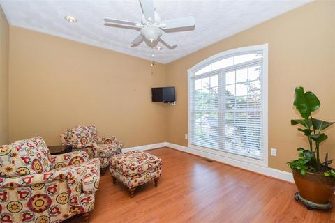 3817 Eagle Crest Dr, Roanoke, VA 24018 photo 6