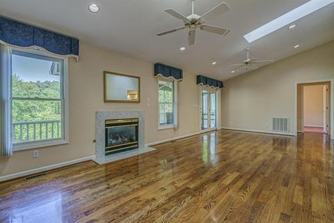 320 Larboard Dr, Moneta, VA 24121 photo 13