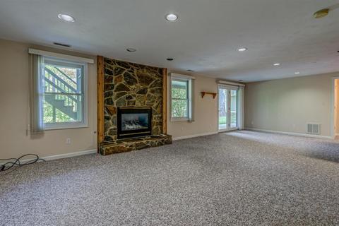 320 Larboard Dr, Moneta, VA 24121 photo 27