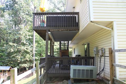 554 Fields Ave, Blue Ridge, VA 24064 photo 18