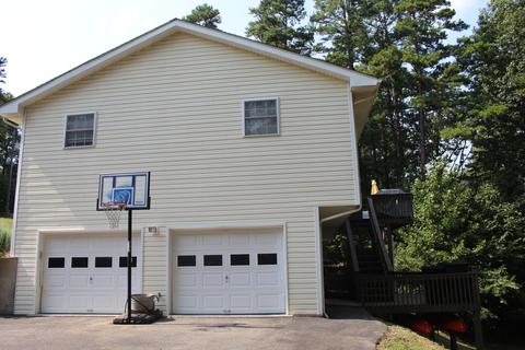 554 Fields Ave, Blue Ridge, VA 24064 photo 7