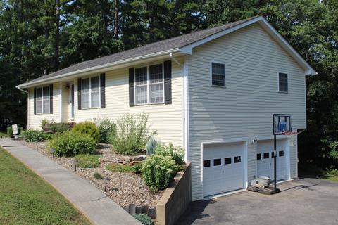 554 Fields Ave, Blue Ridge, VA 24064 photo 5