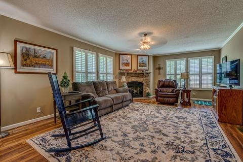 309 Lakeside Rd, Penhook, VA 24137 photo 8