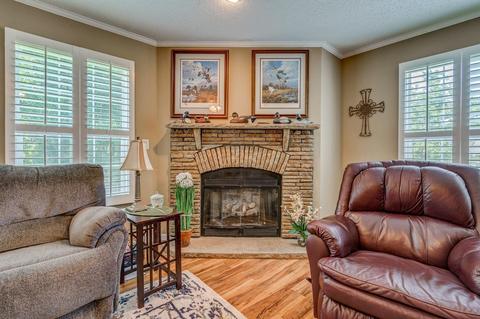 309 Lakeside Rd, Penhook, VA 24137 photo 9