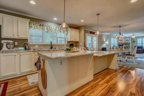 309 Lakeside Rd, Penhook, VA 24137 photo 13