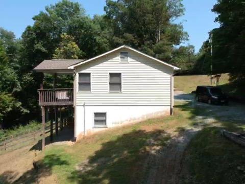 6331 Horseshoe Bend Rd, Goodview, VA 24095 photo 17