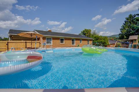 7018 Brookview Rd, Roanoke, VA 24019 photo 28