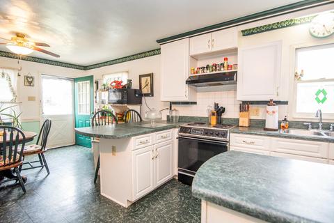 1057 Carroll Rd, Goodview, VA 24095 photo 8