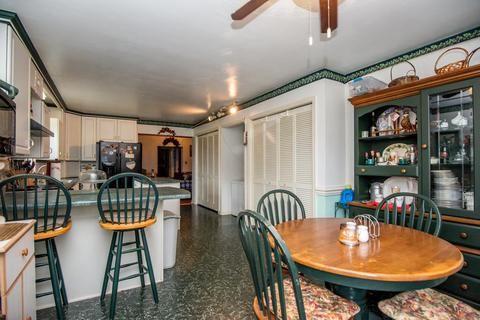 1057 Carroll Rd, Goodview, VA 24095 photo 4
