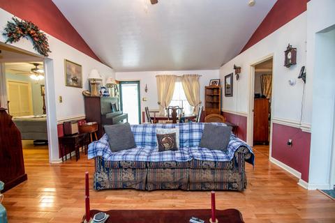 1057 Carroll Rd, Goodview, VA 24095 photo 12