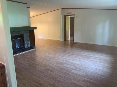 202 Board Mountain Rd, Goodview, VA 24095 photo 3