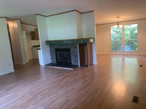 202 Board Mountain Rd, Goodview, VA 24095 photo 4