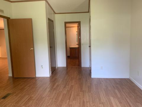 202 Board Mountain Rd, Goodview, VA 24095 photo 5