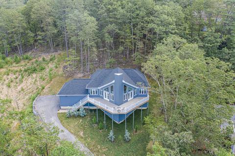 6516 Circleview Dr, Roanoke, VA 24014 photo 1
