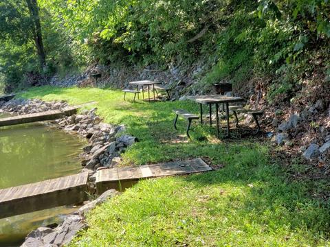201 E Beaver Dam Ct, Goodview, VA 24095 photo 27