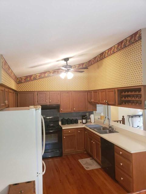 201 E Beaver Dam Ct, Goodview, VA 24095 photo 8