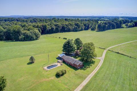 2530 Ayers Rd, Moneta, VA 24121 photo 7