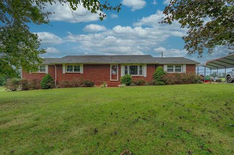 2530 Ayers Rd, Moneta, VA 24121 photo 3