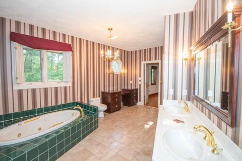 313 Saddleback Trl, Hardy, VA 24101 photo 22