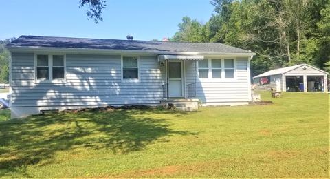 2147 Old Forge Rd, Callaway, VA 24067 photo 2