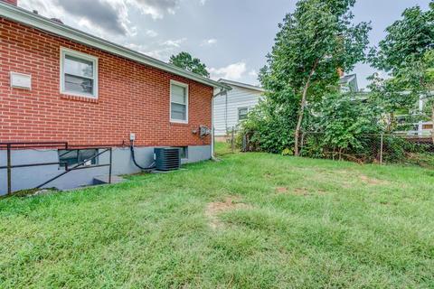 237 Cherryhill Rd NW, Roanoke, VA 24017 photo 28