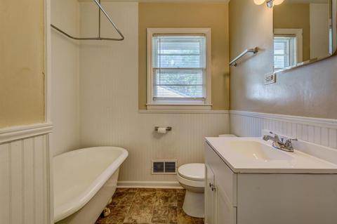 237 Cherryhill Rd NW, Roanoke, VA 24017 photo 13