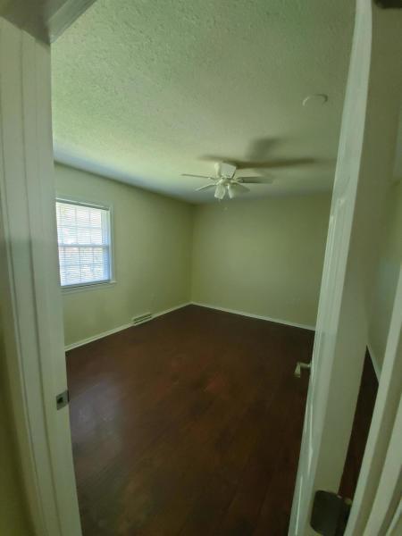 431 Boyd St, Buchanan, VA 24066 photo 4