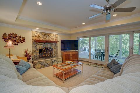 260 Cross Tower Dr, Penhook, VA 24137 photo 43
