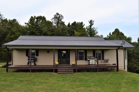 323 Hope Rd SE, Floyd, VA 24091 photo 3