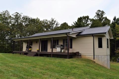 323 Hope Rd SE, Floyd, VA 24091 photo 2